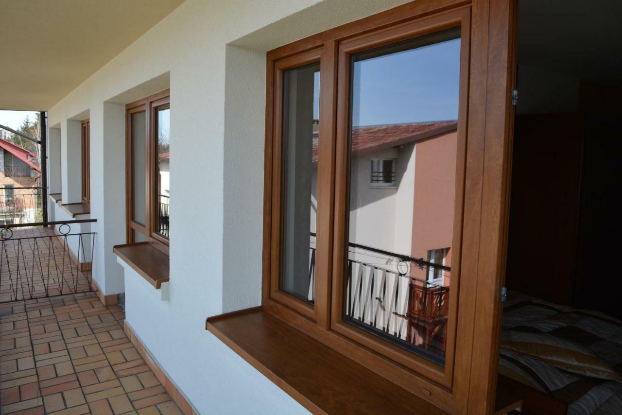 Pokoje Goscinne Bartek Iwonicz-Zdrój Exterior foto